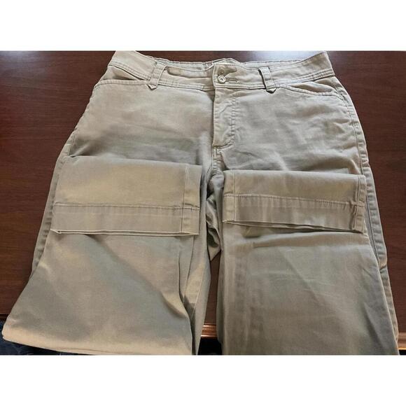 Riders by Lee curvier 12P khaki pants - Picture 8 of 8